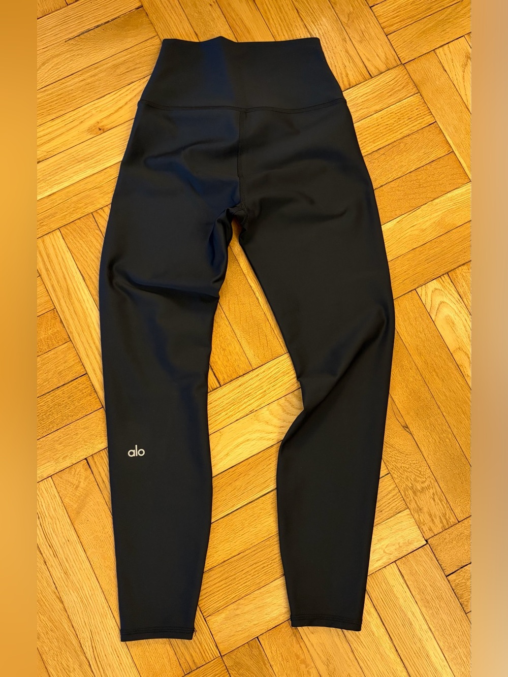 ALO Yoga 7/8 Airlift Black High-Waist Leggings